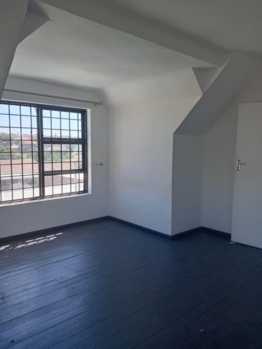 4 Bedroom Property for Sale in Noorsekloof Eastern Cape